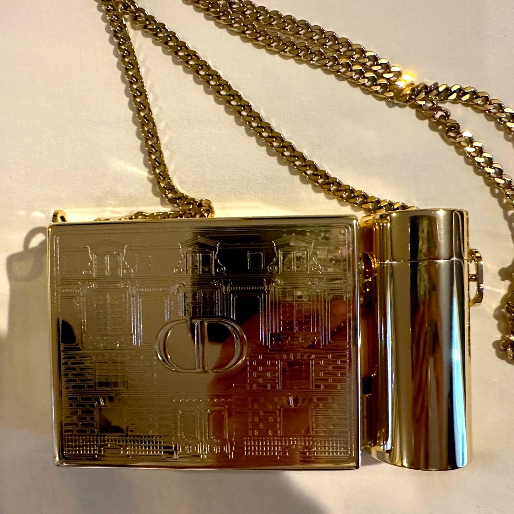 Dior clutch case - beauty